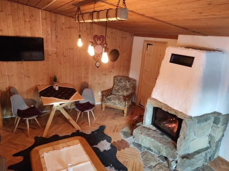Vila Chalpa Na Skarpie Meszna Exteriér fotografie